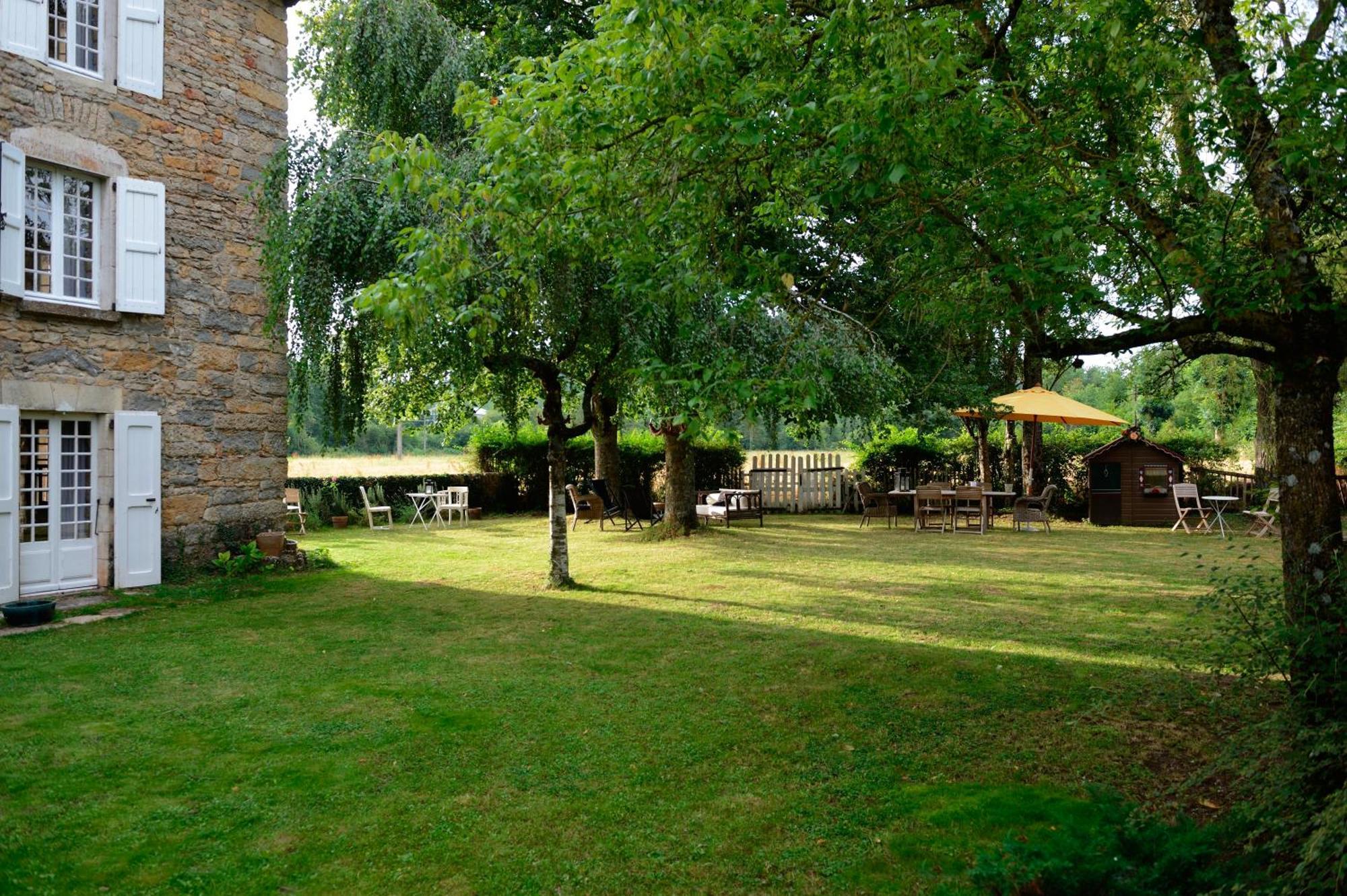 Maison D'Hotes La Singuliere Severac-d'Aveyron Luaran gambar